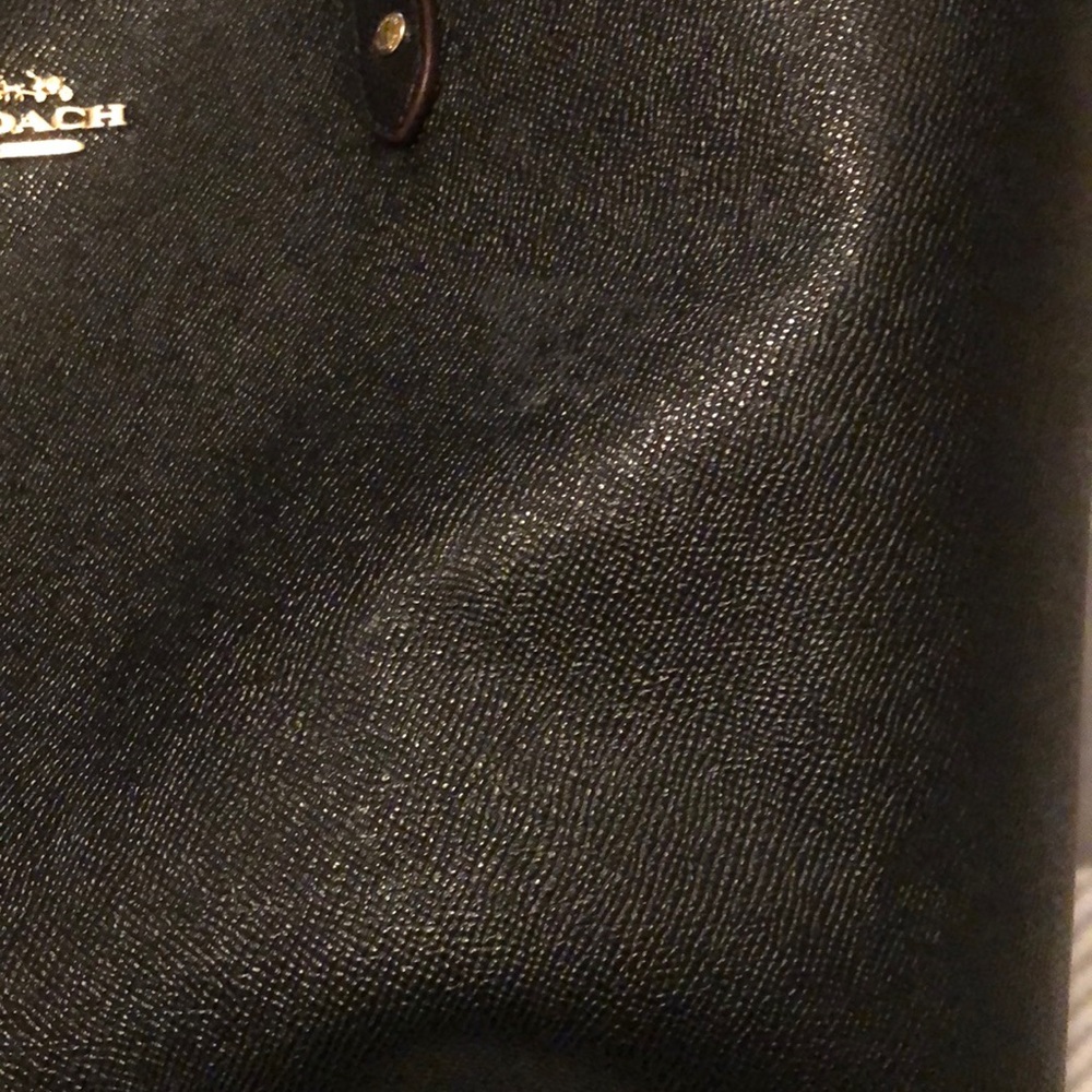 Coach Tote - Picture 2 of 4